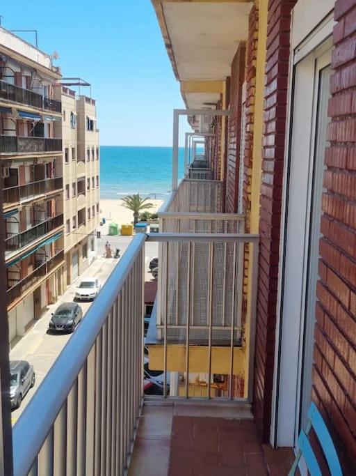 Lovely Three-Bedroom Apartment In Puerto De Sagunt Sagunto 외부 사진