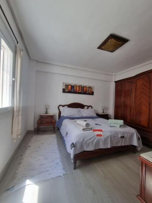 Lovely Three-Bedroom Apartment In Puerto De Sagunt Sagunto 외부 사진