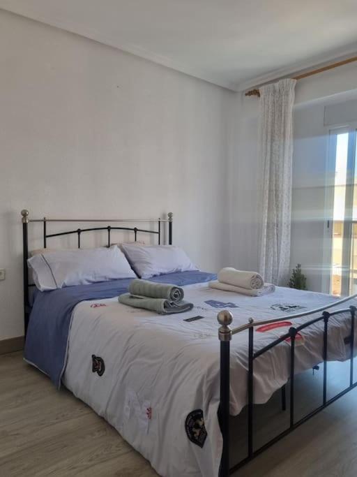 Lovely Three-Bedroom Apartment In Puerto De Sagunt Sagunto 외부 사진